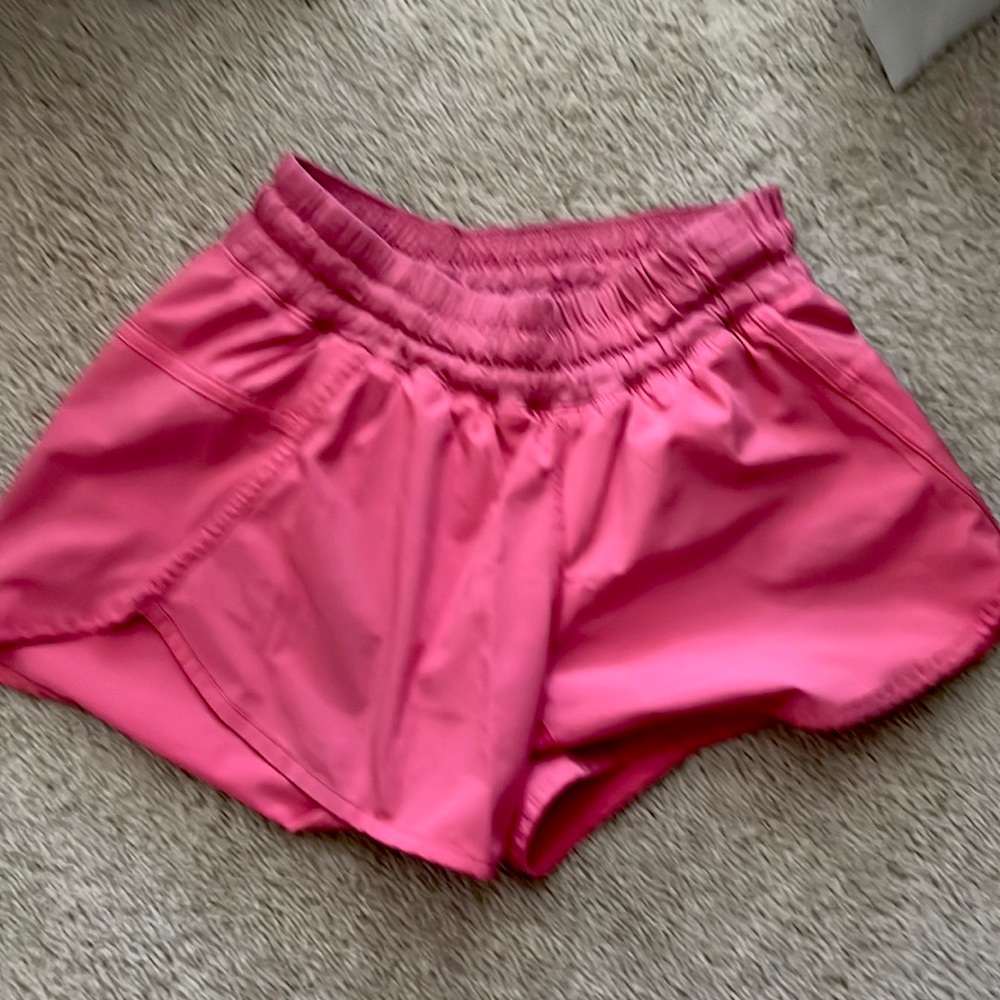 Lululemon Tracker shorts
